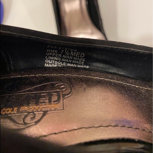 Unlisted By Kenneth Cole Heels - Picture 7 of 8